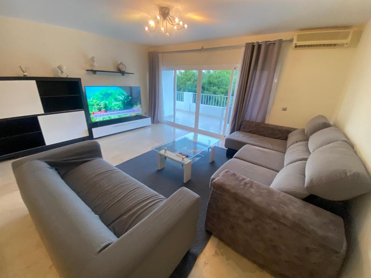 Jardines De Banus Apartments マルベーリャ エクステリア 写真