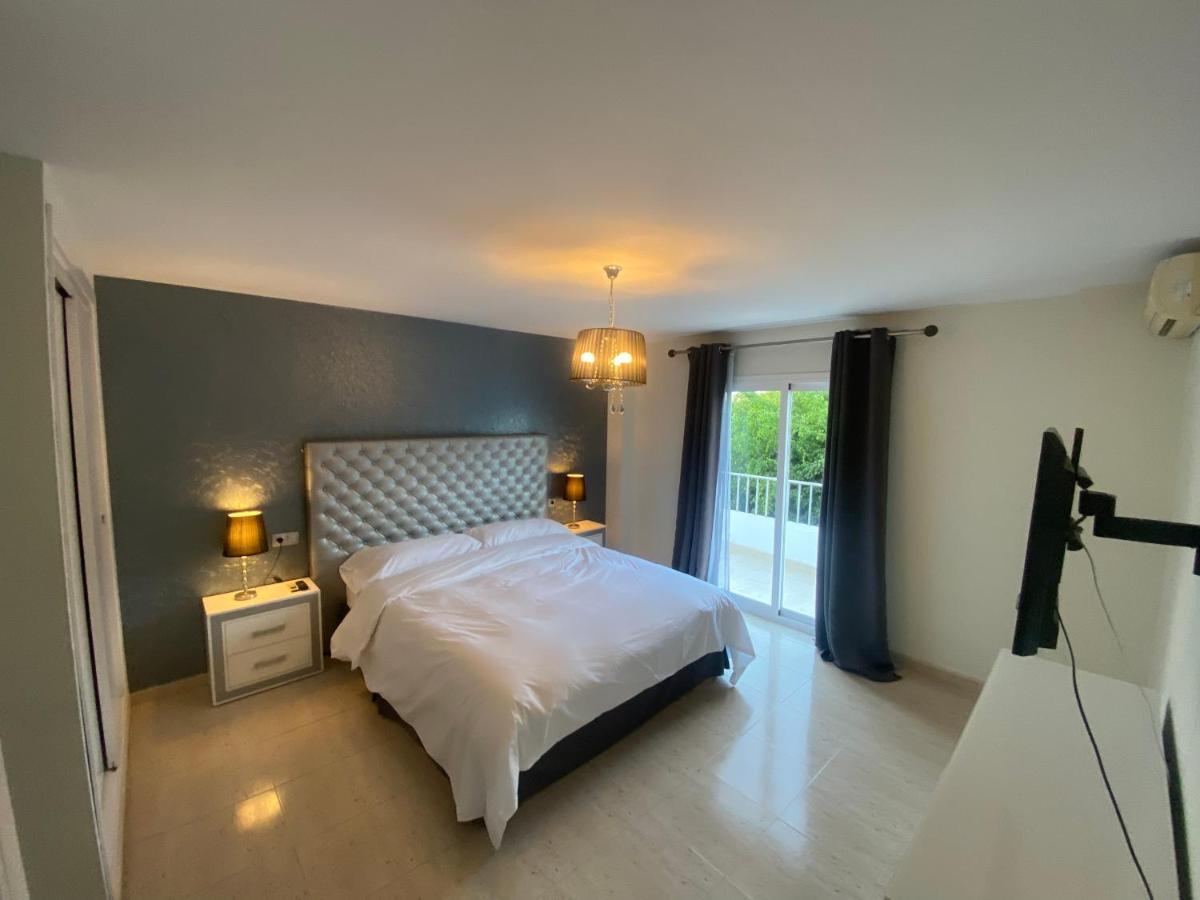 Jardines De Banus Apartments マルベーリャ エクステリア 写真